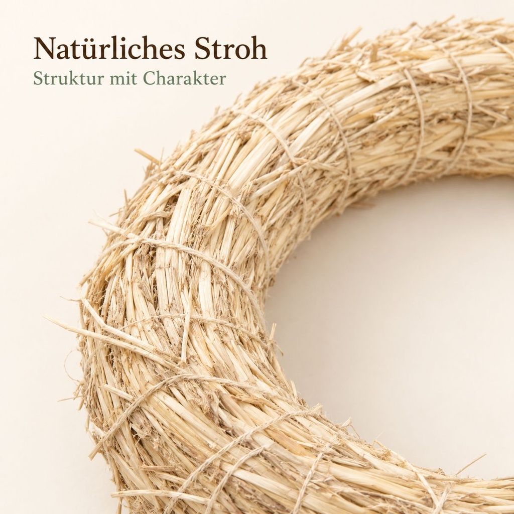 sieben Groessen Strohkranz natur