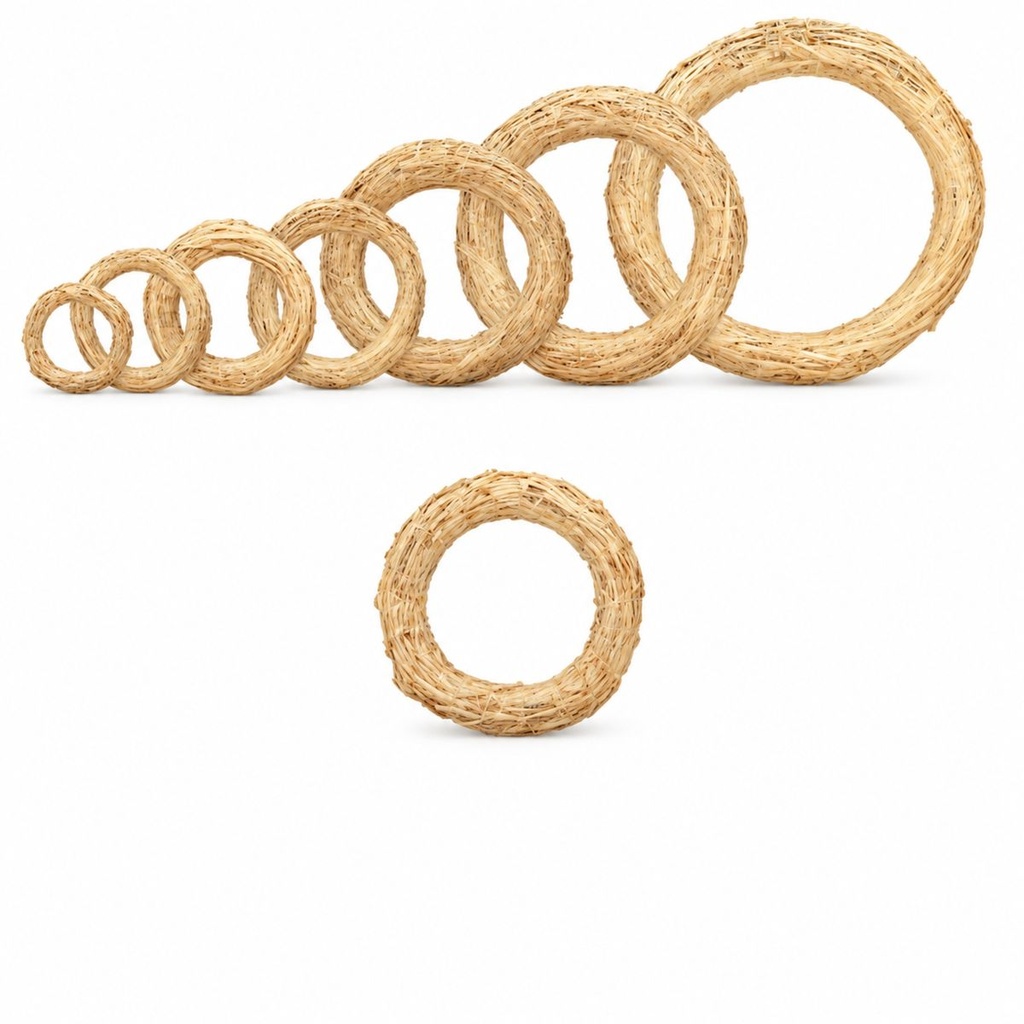 Strohkranz natur, beige, Ø 15 cm, H 2.5 cm – Produktfoto auf weißem Hintergrund
