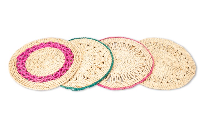 Tischset aus Maisstroh, rund, Durchmesser ca. 30 cm, in 4 Farben erhältlich | Deko-Untersetzer
